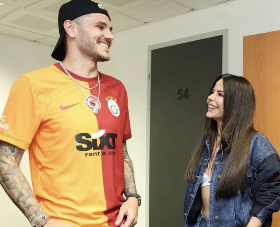 Simge Sağın'dan Icardi'ye Yeşil Işık “İleride Ne Olacağı Belli Olmaz” (1)