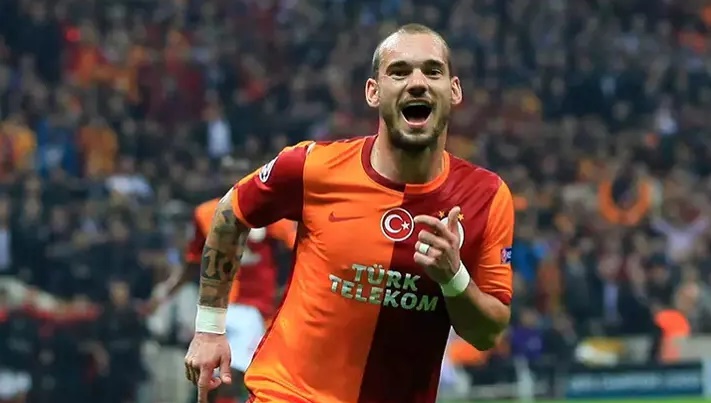 Sneijder 4