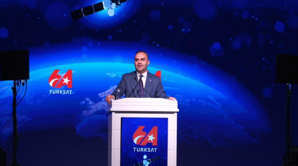 Türksat 6A Başarılı Bir Şekilde Uzaya Fırlatıldı (3)