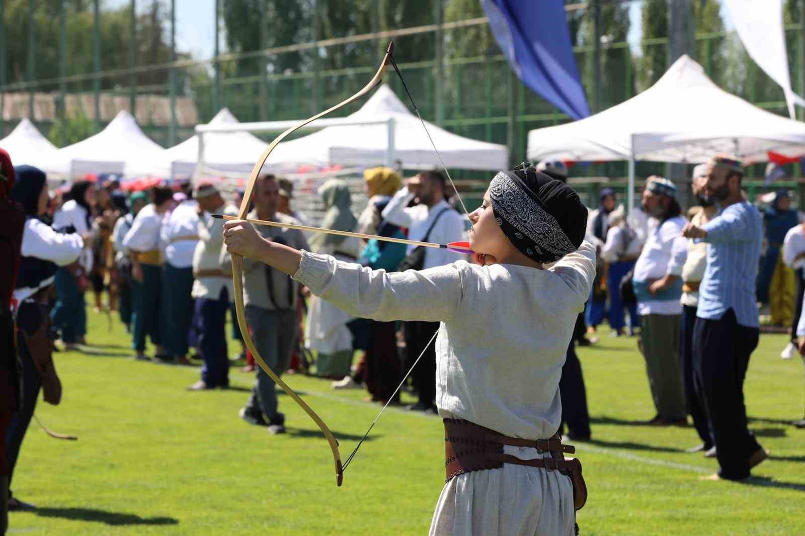 Geleneksel Okçuluk