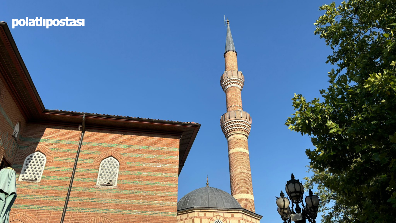 Gönüllerin Ve Duaların Buluştuğu Yer 'Hacı Bayram I Velî Camii' (3)