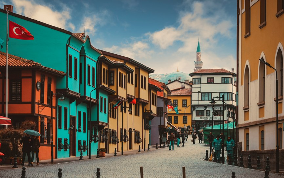 Hem Temizliği Hem De Doğal Güzellikleriyle Dikkat Çekiyor! Tatilcilerin Rotalarından Biri Haline Geldi (2)