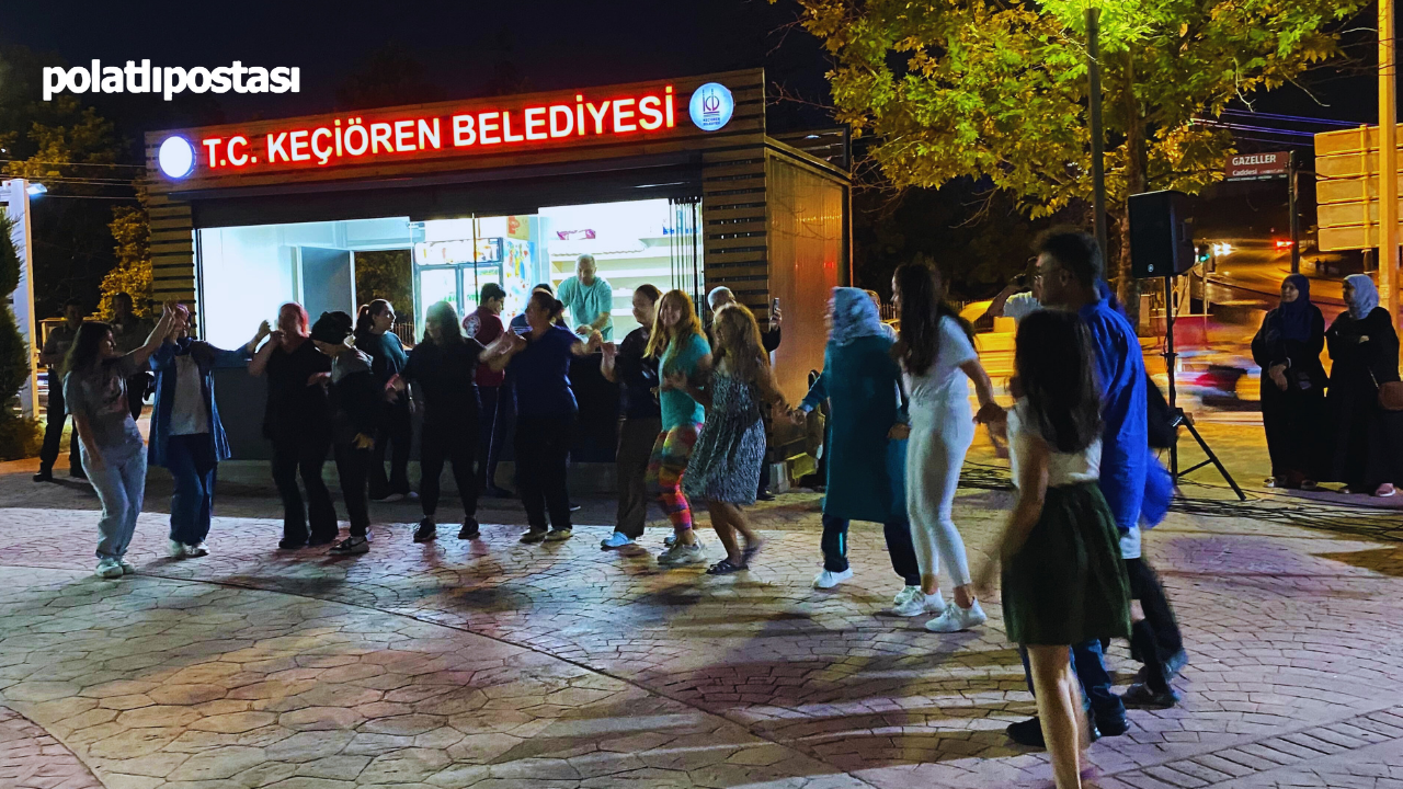 Keçiören'deki Konser Vatandaşlardan Tam Not Aldı Keçiören'iler Ilk Defa Böyle Bir Eğlence Görüyor (3)