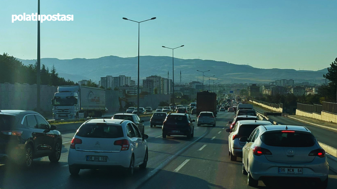 Yenikent'in Bitmeyen Trafik Çilesi Sabah Akşam Aynı Dert  (2)