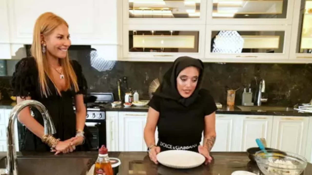 Masterchef Deniz Ayşe'yi Hedef Aldı