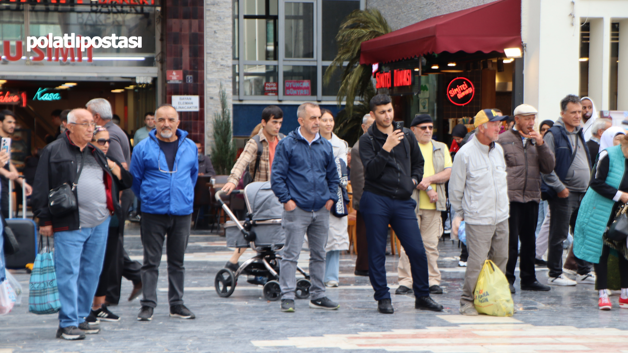 Ulus Meydanı’nda Halk Oyunları Şöleni  (3)