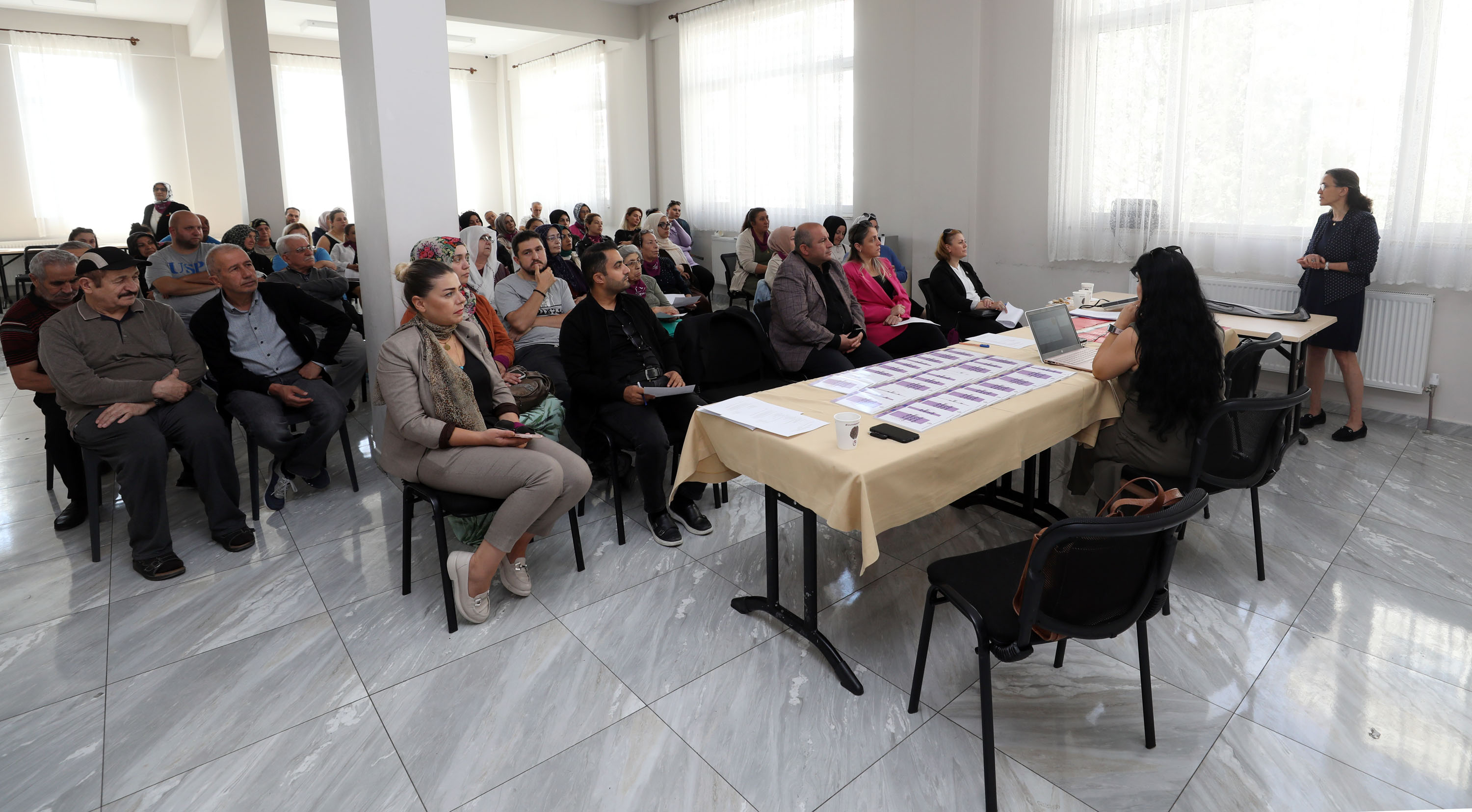 Yenimahalle’de Sağlık Seminerleri Sürüyor (1)