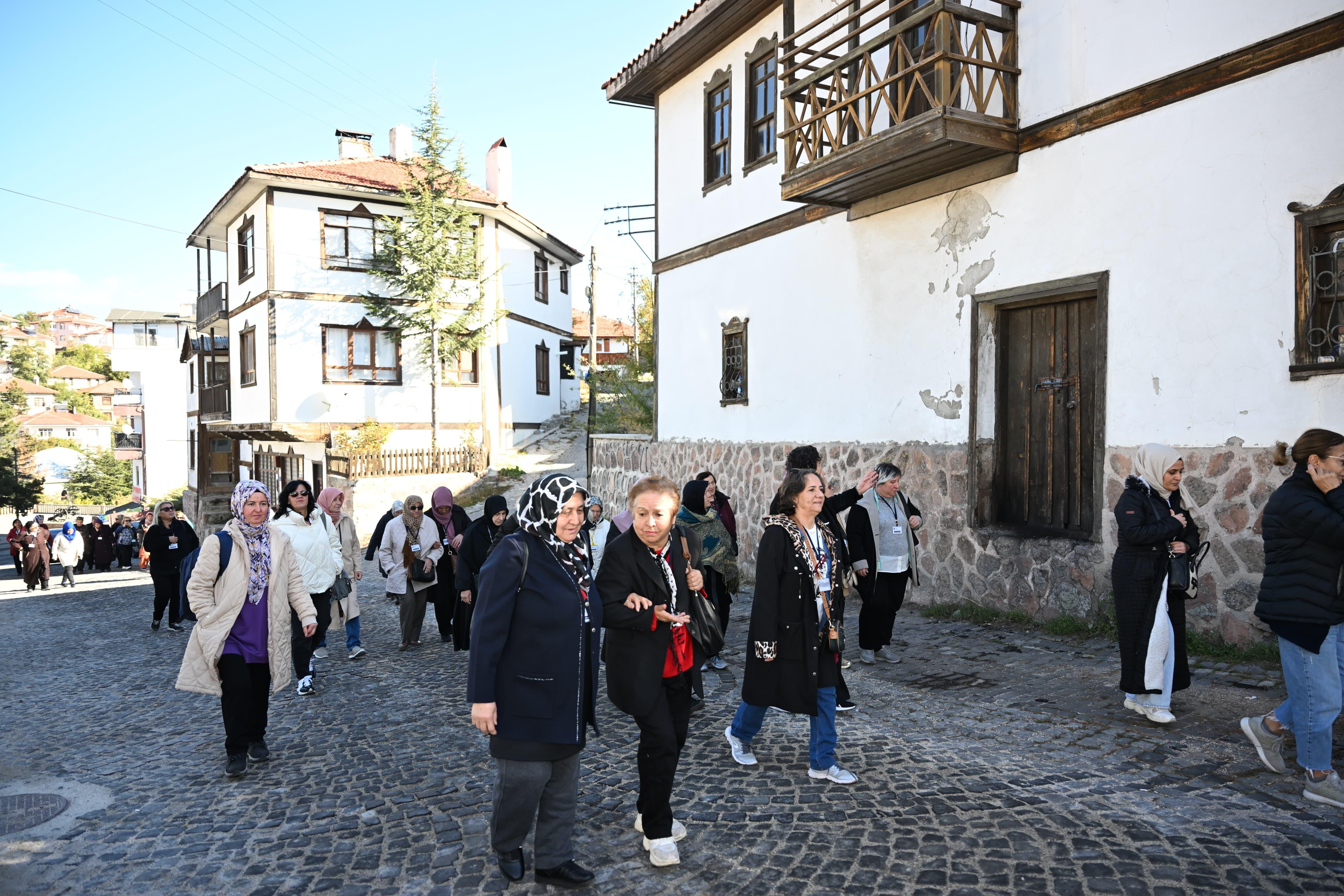 Altındağlı Kadınlar Çamlıdere’de (2)