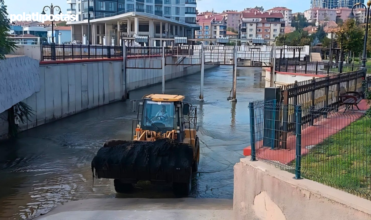 Aski̇, Ankara Çayı'nı Temizliyor 100 Ton Atık Toplandı!