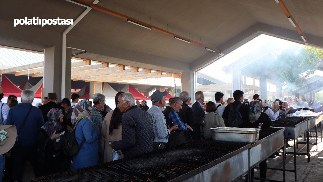 Başkent Millet Bahçesi’nde 100 Metrelik Mangal Rekoru!  (2)