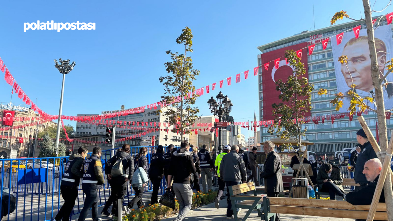 Başkentte Cumhuriyet Bayramı’nda Sıkı Denetim Bomba Araması Yapılıyor (1)