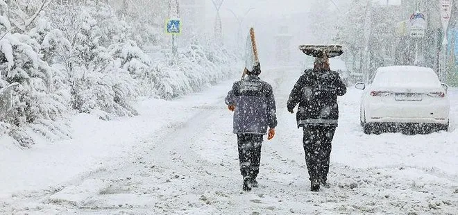 Bugünden Itibaren Sıcaklıklar Düşüyor! O Bölgeye Kar Geliyor