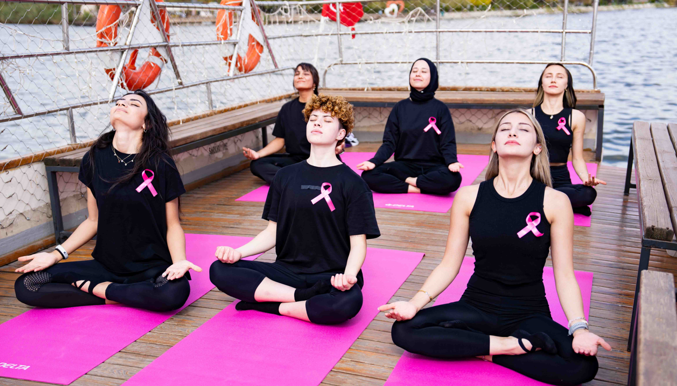 Gölbaşı Belediyesi'nden Meme Kanseri Farkındalığına Pilates Etkinliği (1)