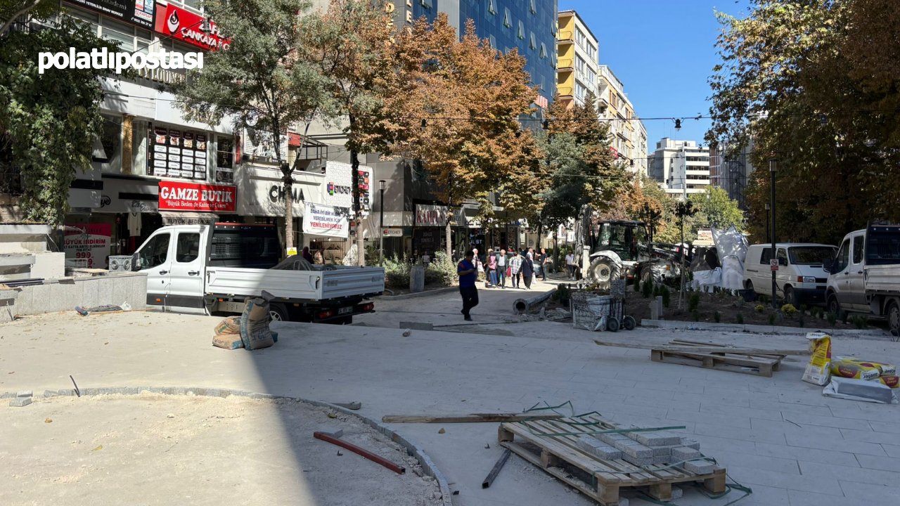 İzmir 1 Caddesi’nde Yenileme Çalışmaları Devam Ediyor!  (3)