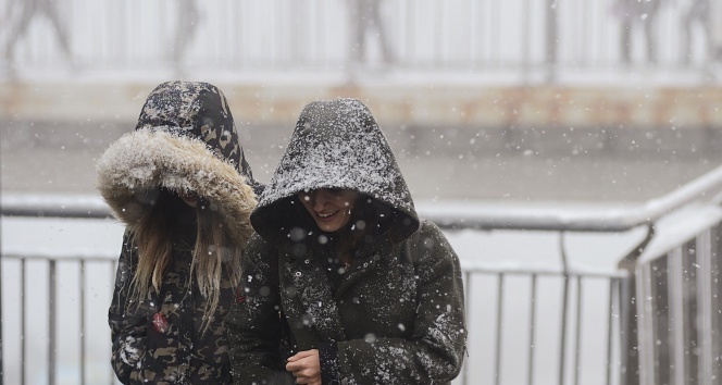 Kar, Fırtına Ve Sağanak Geliyor Meteoroloji 7 Şehri Uyardı! (2)