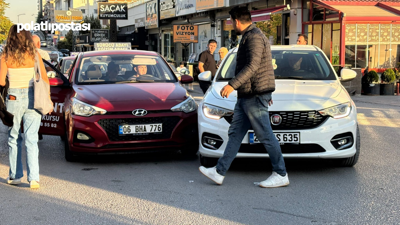 Kontrolsüz Çıkış Kazayı Beraberinde Getirdi!  (3)