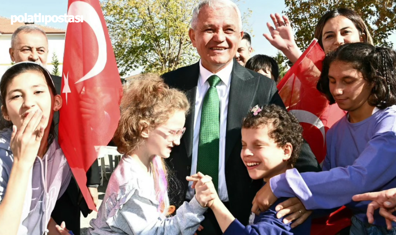 Mamak Belediye Başkanı Şahin, Özel Çocuklarla Bir Araya Geldi (1)