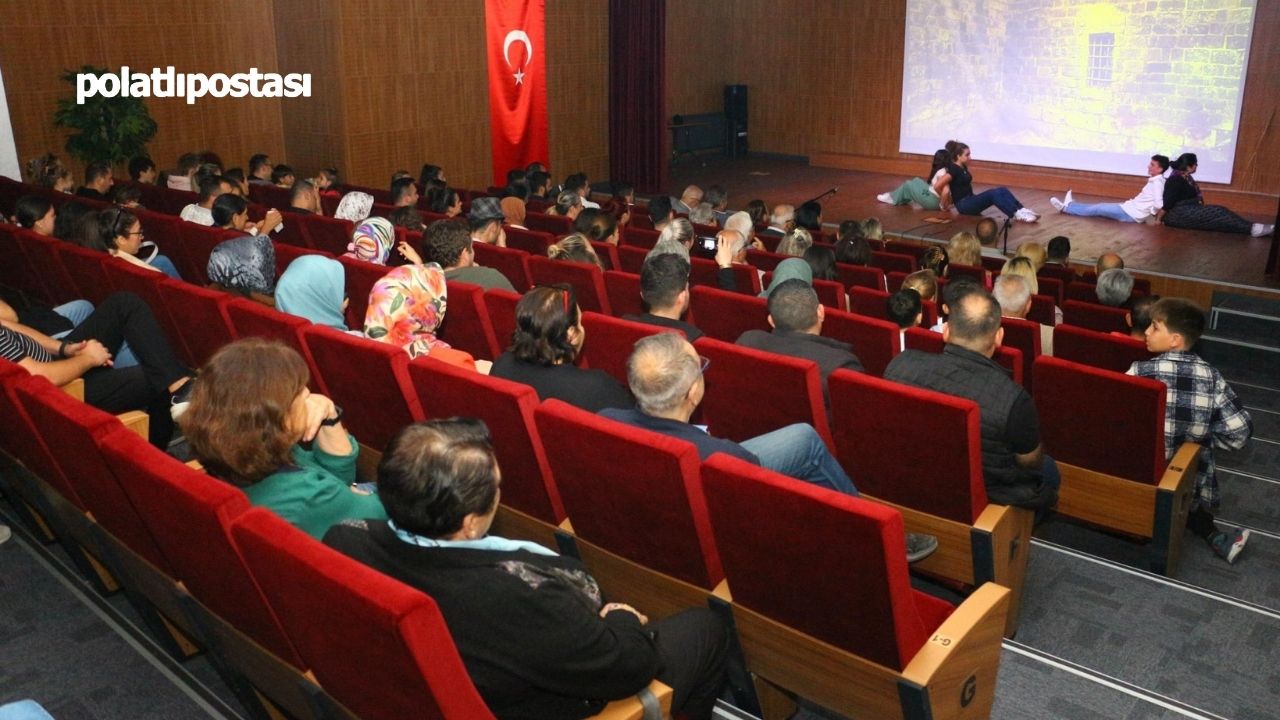 Polatlı’da “Dünyamızın Mirası” Tiyatro Oyunu Büyük Ilgi Gördü (2)