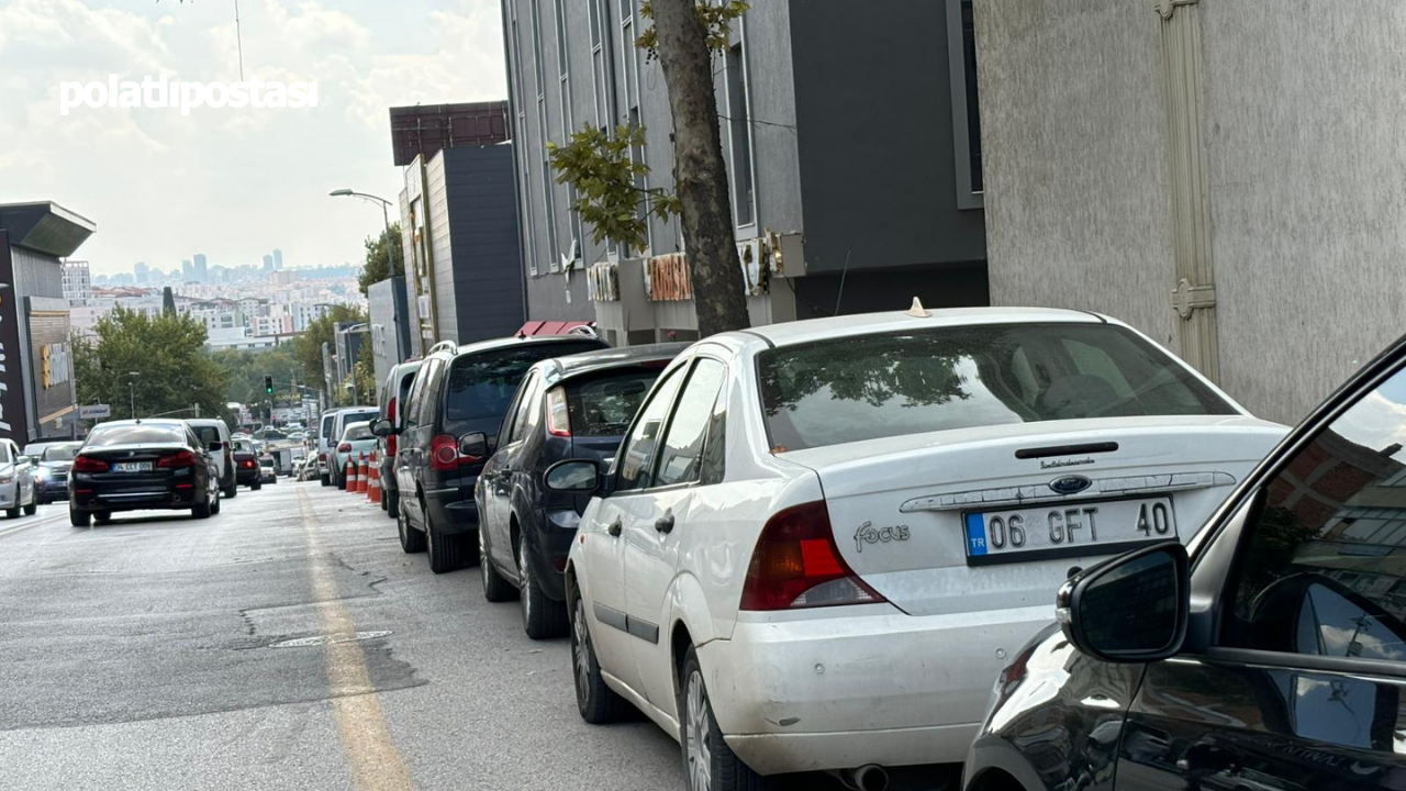 Siteler Sanayi Sitesi’nde Otopark Sorunu Büyüyor!  (1)