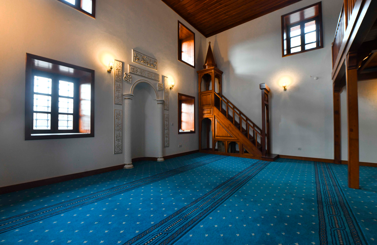 Abb Hamidiye Camii’ni Aslına Uygun Olarak Yeniden Inşa Etti (3)