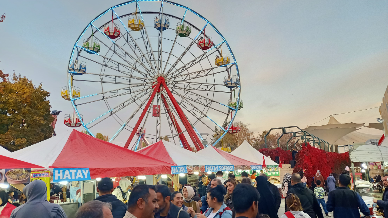 Ankara'da Alışveriş Festivalinde Stantlar Doldu Taştı (6)