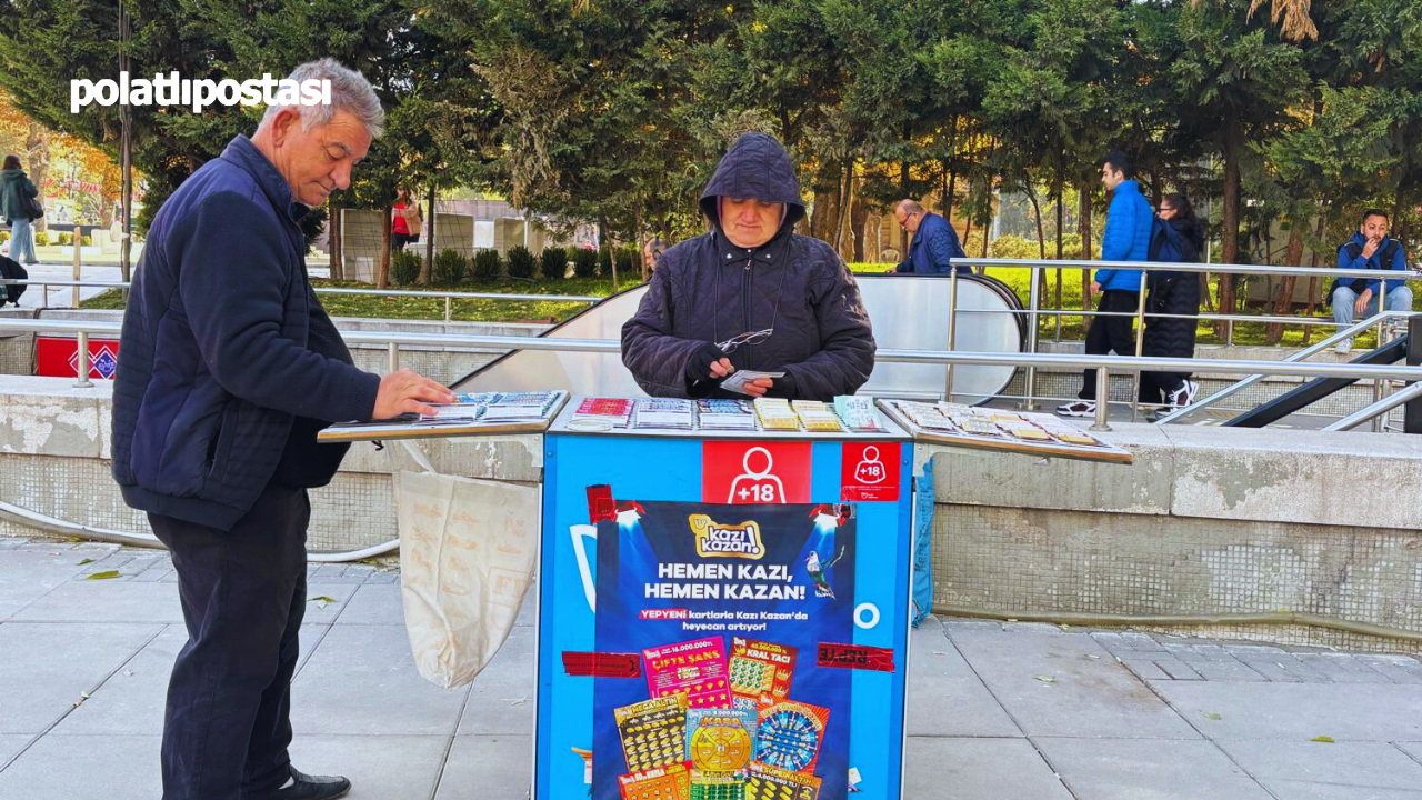 Kızılay Meydanı'nda Yılların Satıcısına Ilk Zabıta Engeli!