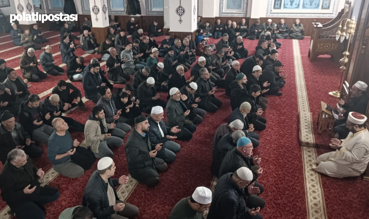 Polatlı'da Sabah Namazı Buluşmasına Yoğun Katılım (1)