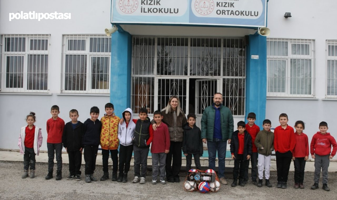 Akyurt Belediyesi'nden Okullara Spor Malzemesi Desteği (1)