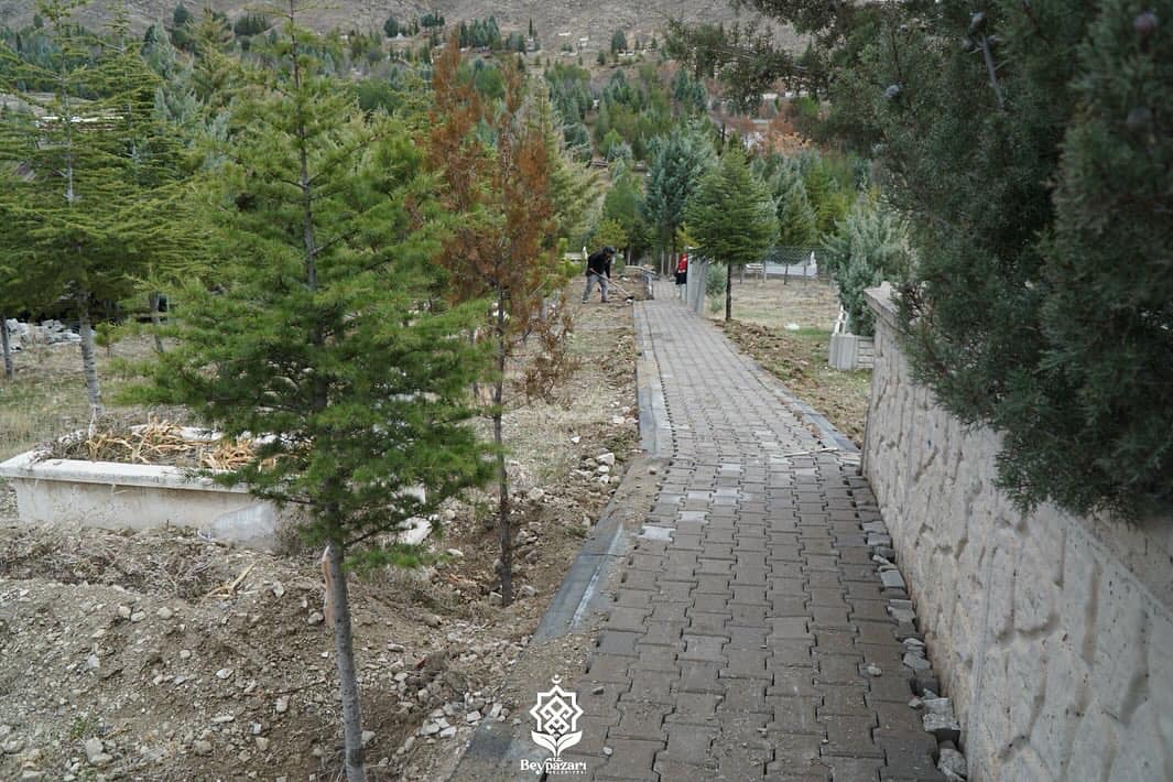 Beypazarı Şehir Mezarlığı’nda Yol Iyileştirme Çalışmaları (2)