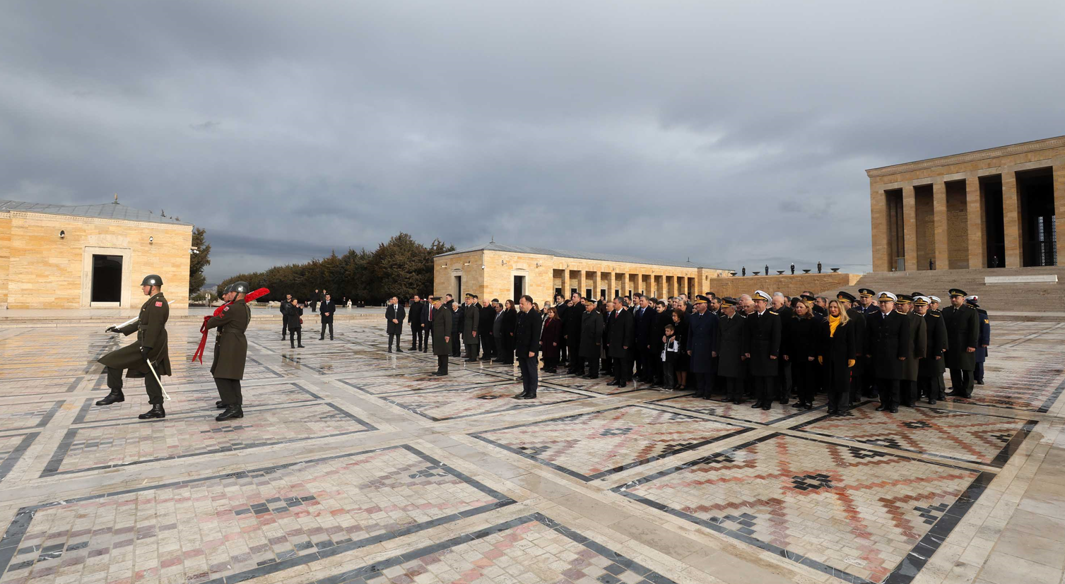 İsmet İnönü Mezarı Başında Anıldı (2)