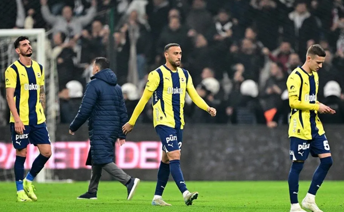 Jose Mourinho Sağlık Nedeniyle Ameliyat Için İstanbul'dan Ayrılıyor (1)