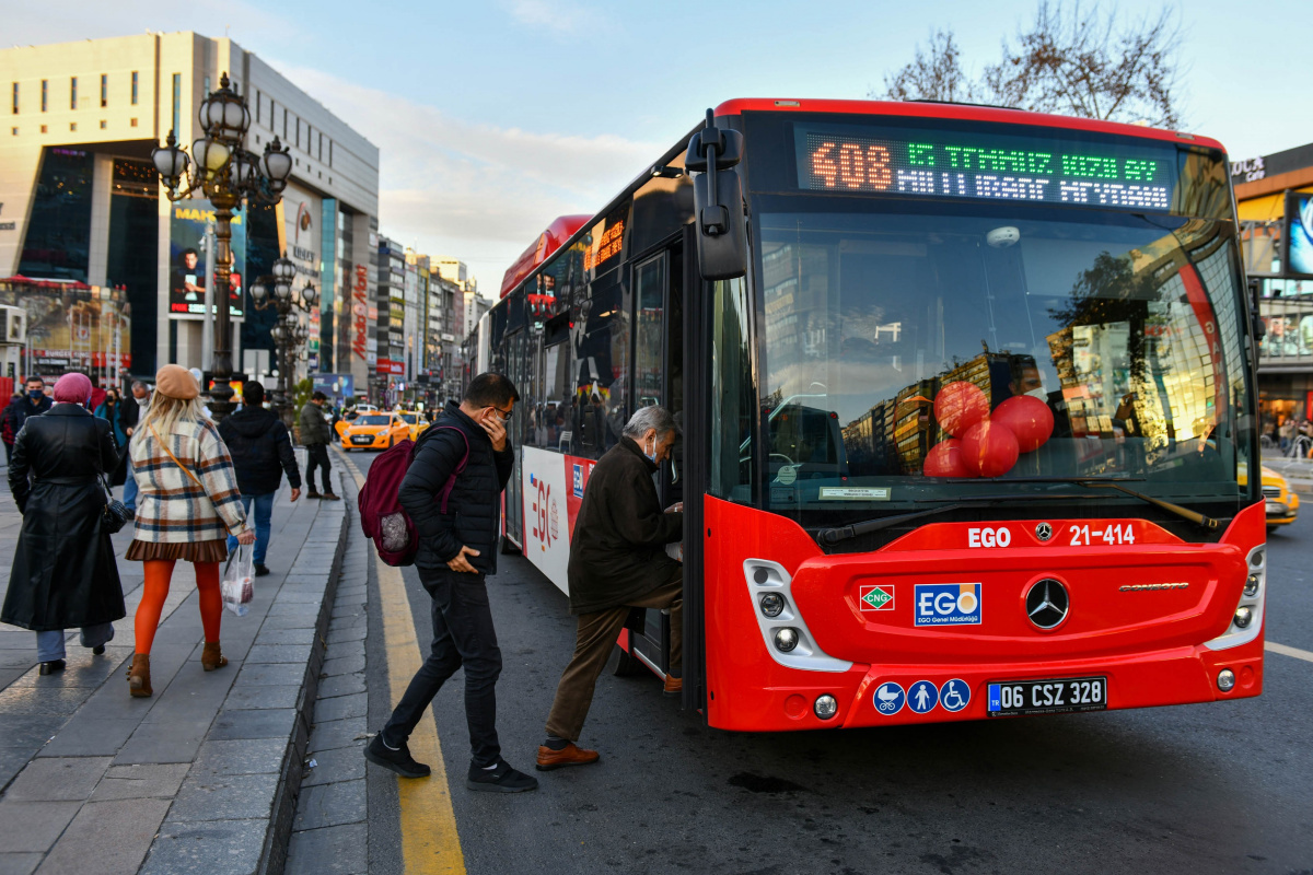 O Şehirlerde, Yılbaşında Toplu Taşımalar Ücretsiz Olacak (2)