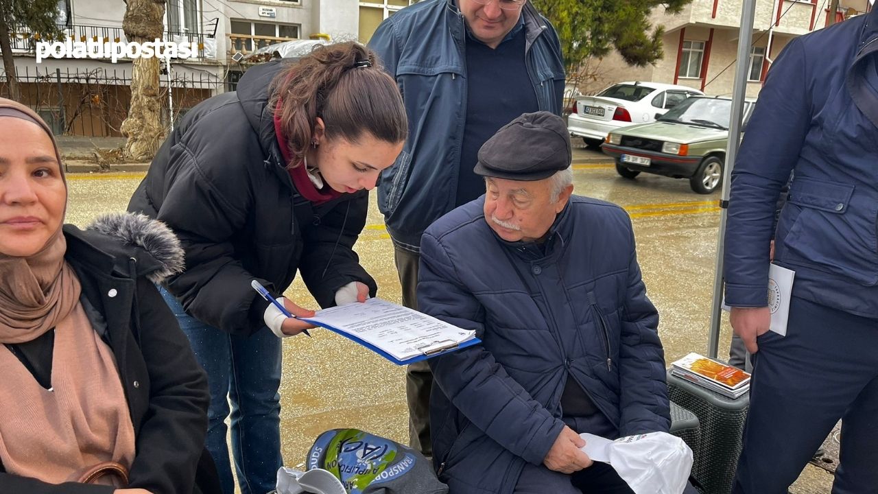 Polatlı'da 'Toprağımız Hazinemiz' Projesi Kapsamında Yağış Deneyi Gösterimi (1)