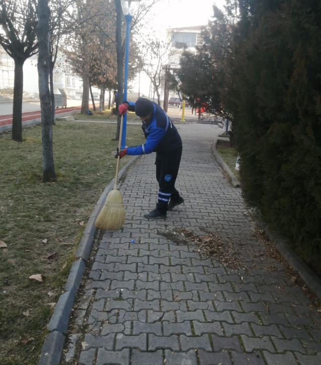 Akyurt Belediyesi Çevre Düzenleme Çalışmalarına Devam Ediyor (1)