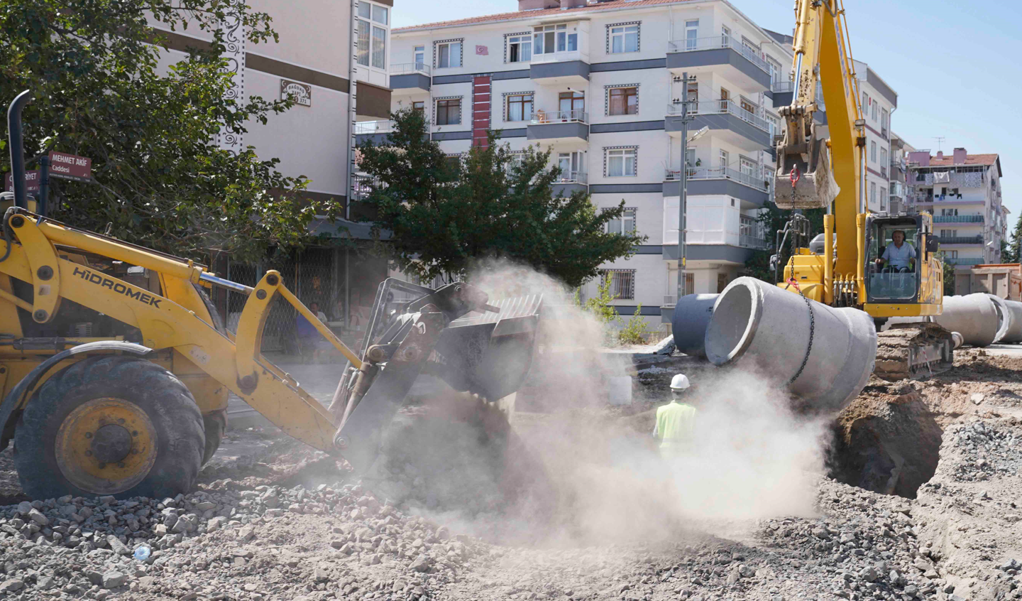 Aski̇’den Sincan Yenikent’teki Su Baskınlarına Neşter (2)