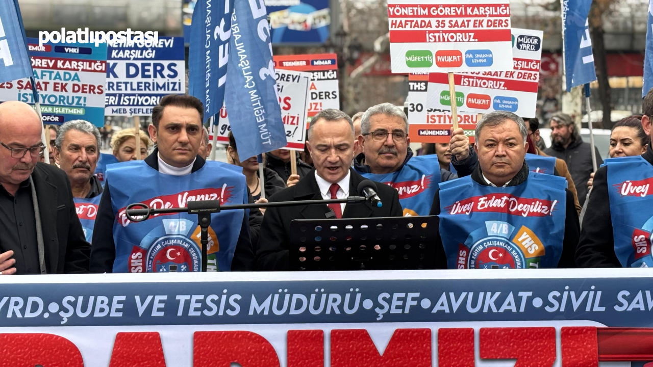 Meb Önünde Bordrolar Yakıldı, Koltuk Bakanlığa Bırakıldı!  (1)