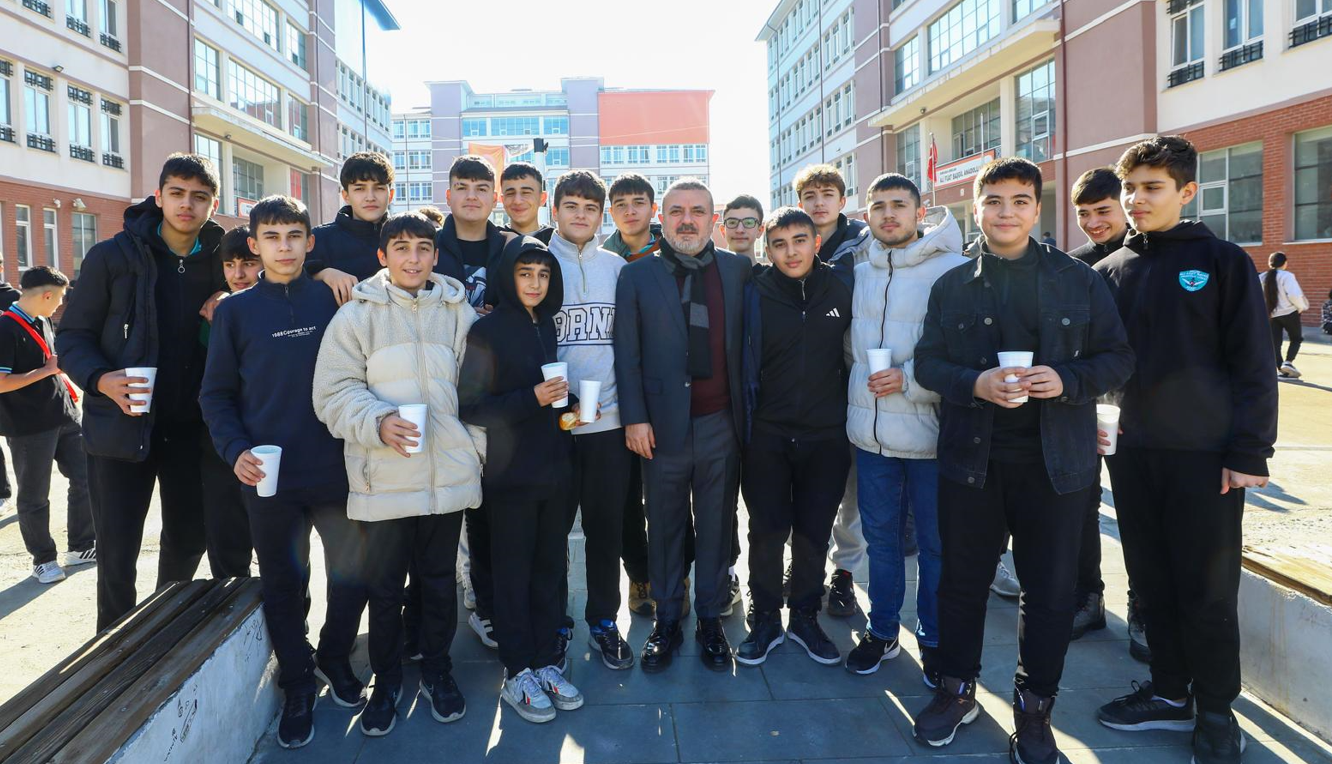 Sincan’da Ali Fuat Başgil Anadolu Lisesi’ne Yeni Spor Sahası (3)