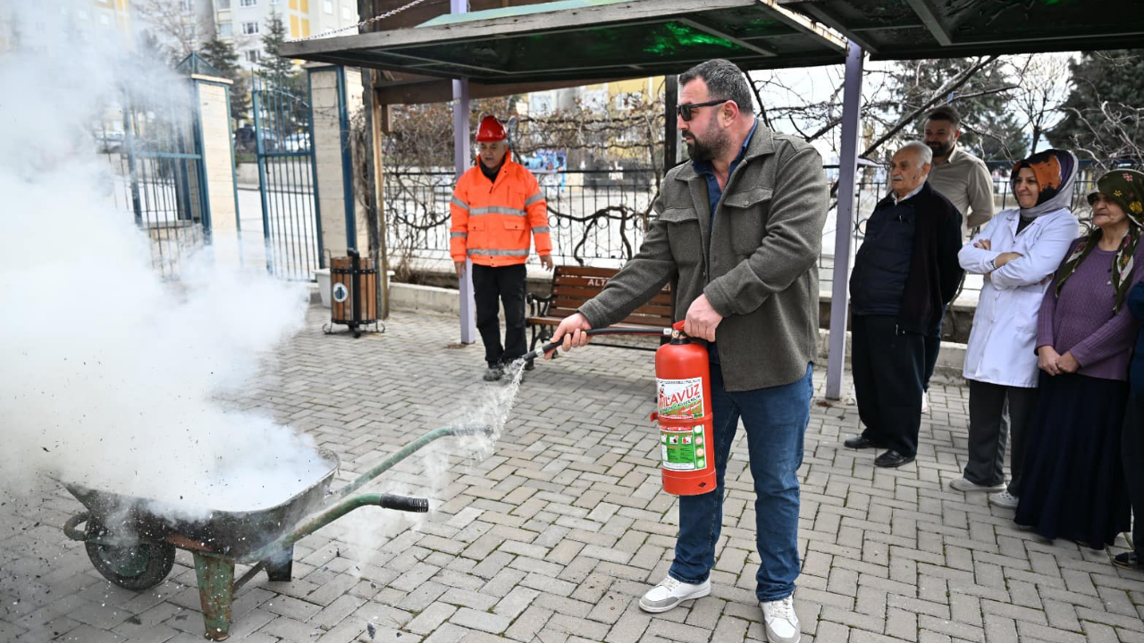 Altındağ Belediyesinden Yangın Tatbikatı (1)