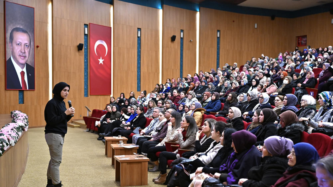 Altındağlı Anneler (1)