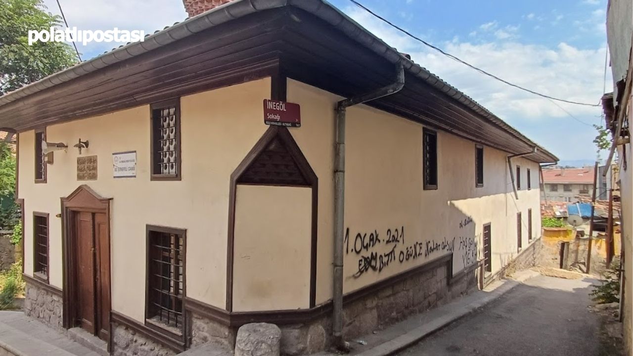 Iki Şerefeli Cami Saldırı