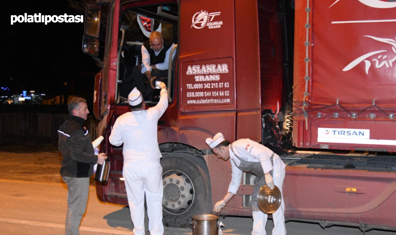 Kahramankazan'da Tır Şoförlerine Sıcak Mola! (1)