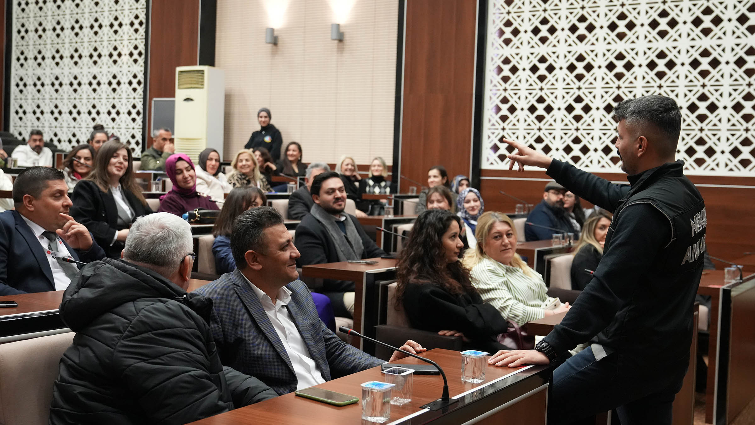 Keçiören’de Bağımlılıkla Mücadele Semineri “En Iyi Narkotik Polisi Anne” (2)