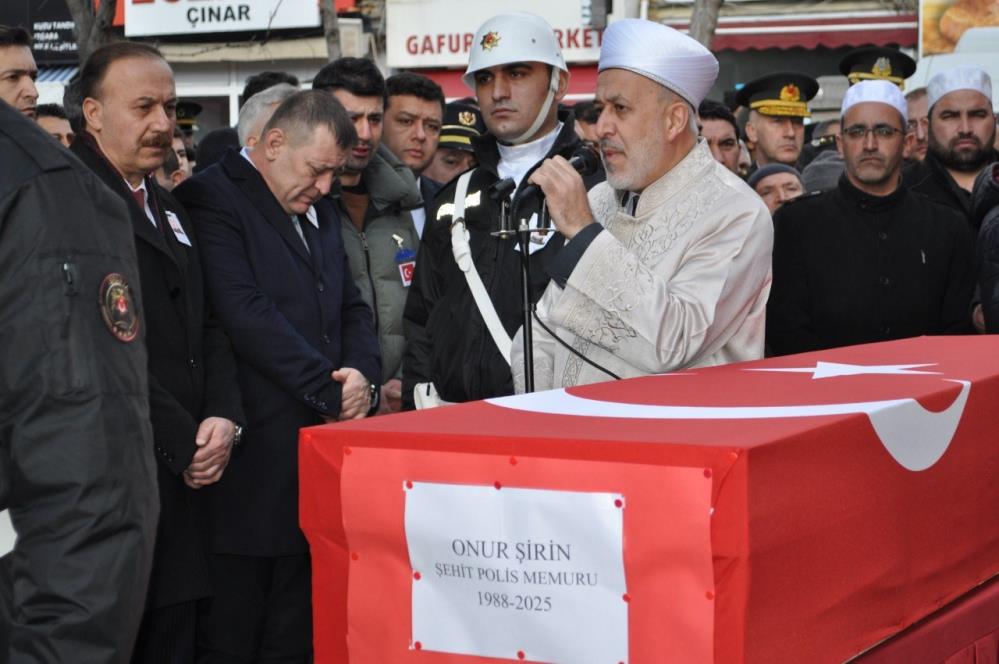 Şehit Polis Memuru Onur Şirin, Memleketinde Toprağa Verildi (1)