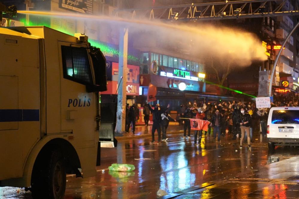 Ankara'da İmamoğlu Protestoları Beşinci Gününde Devam Ediyor  (2)