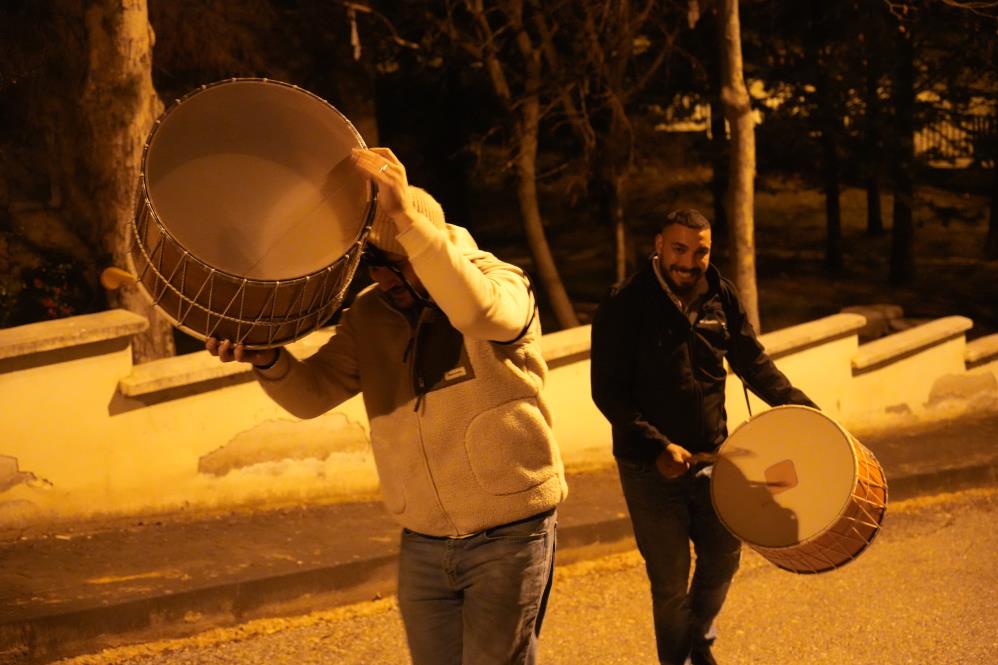 Ankara’da Ramazan Davulcuları Ilk Sahur Için Sokaklarda (3)