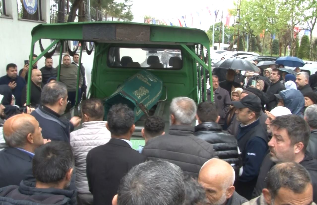 9 Aydır Kayıp Olan Genç Son Yolculuğuna Uğurlandı -1