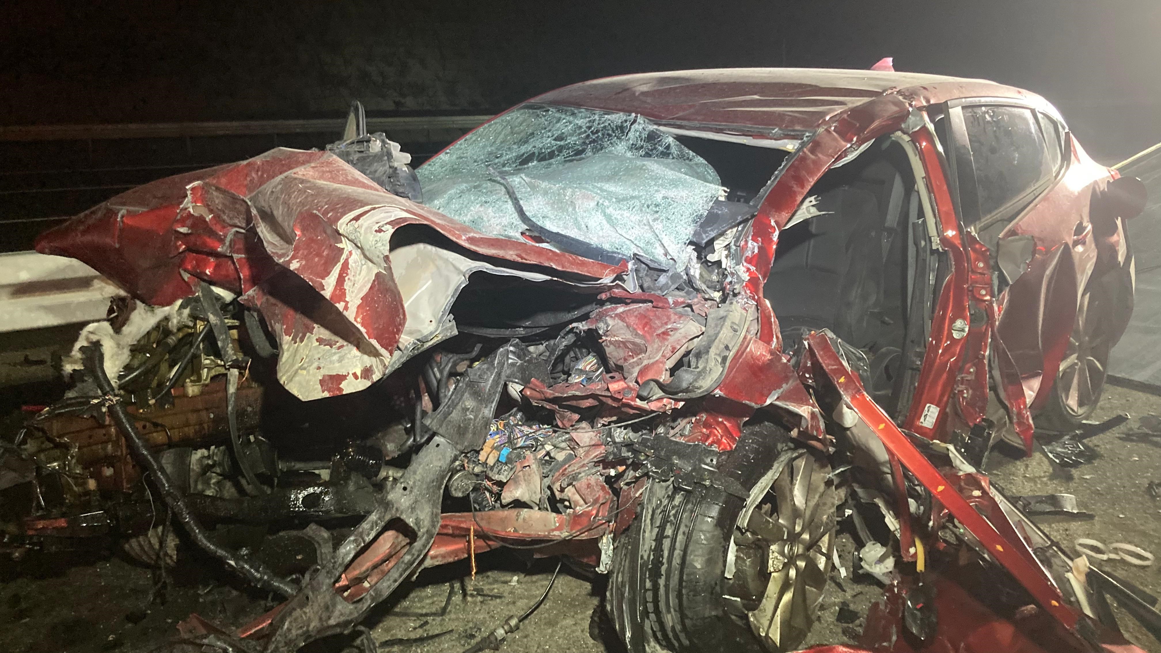 Ankara’da Otomobiller Kafa Kafaya Çarpıştı Çok Sayıda Ölü Var!  (2)
