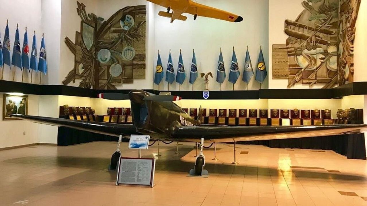 Ankara'da Uçmak İsteyenler Bu Müzeye Koşuyor  (2)