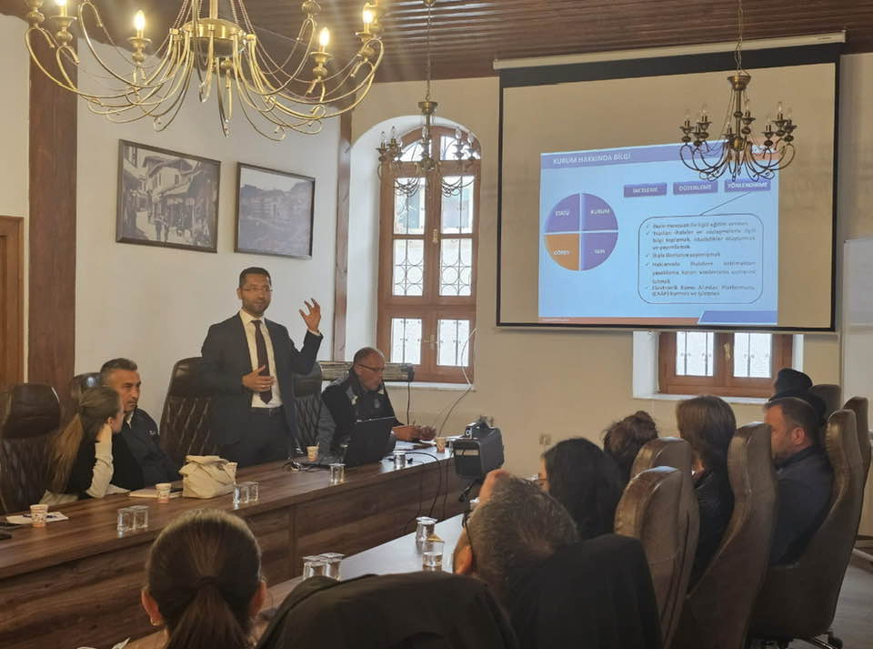 Ayaş Belediyesi Personeline “Kamu İhale Mevzuatı” Eğitimi Verildi  (2)