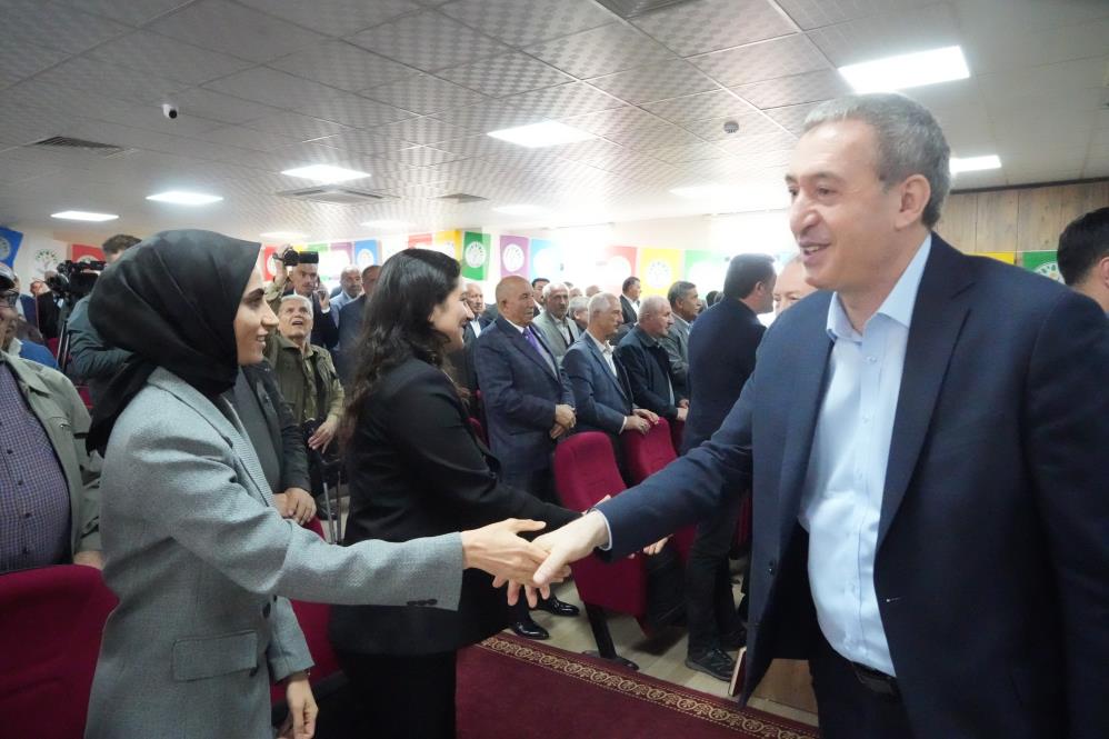 Dem Parti Eş Genel Başkanı Bakırhan'dan Barış Vurgusu-1